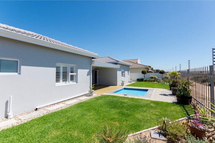 3 Bedroom Property for Sale in Country Club Western Cape